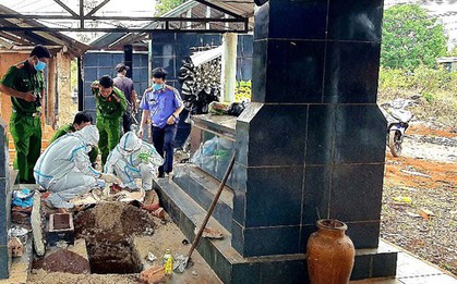 Khai quật 1 bào thai để phục vụ công tác điều tra