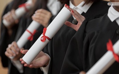 51% Gen Z thấy tấm bằng mất giá vì AI: Học đại học có đang trở nên lỗi thời?