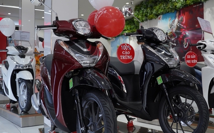 Giá xe máy Honda giảm mạnh dịp 30/4 - 1/5: SH, Vision về dưới mức đề xuất, một mẫu giảm đến 18 triệu đồng