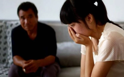 Kiểu "BẤT HIẾU" mới len lỏi trong từng gia đình - Là khi cha mẹ đã cạn kiệt sức lực nhưng con cái vẫn hồn nhiên: "Tôi chẳng sai..."