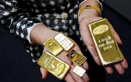 Theo dõi người đàn ông mua vàng giá 1,7 triệu đồng/gram nhưng bán ra chỉ 1,4 triệu, cảnh sát bắt giữ 5 người, vạch trần bí mật sau số tiền hơn 10 tỷ đồng