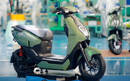 "Át chủ bài" thế chân xe xăng của Honda tại Việt Nam chốt giá bán: Thấp nhất 26,9 triệu đồng, thuê pin 350.000 đồng/tháng - không giới hạn km