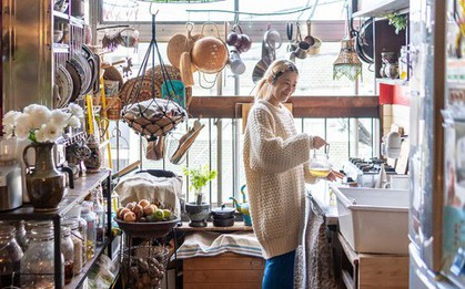 Cô gái 33 tuổi sống một mình trong ngôi nhà 56m2 và tận hưởng từng ngày trong cuộc sống!