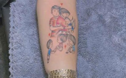 Rùng mình 'soi' hình xăm gia đình trên tay người mẹ sát hại con để trục lợi bảo hiểm