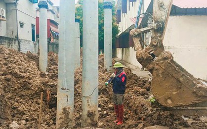 Tháo dỡ trạm biến áp đặt trong trường học có 600 học sinh khiến phụ huynh lo lắng