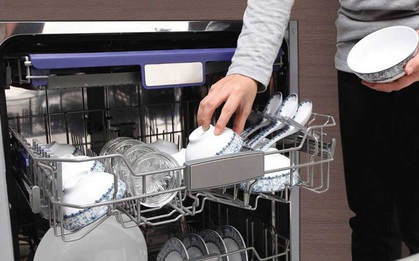 Máy rửa bát tốn nhiều điện nước hay không?