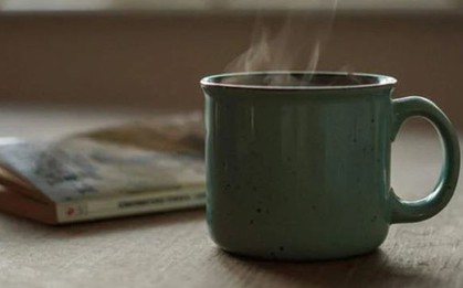 Nữ nhân viên đầu độc đồng nghiệp bằng chất tẩy rửa, lý do khiến ai nấy đều ngỡ ngàng