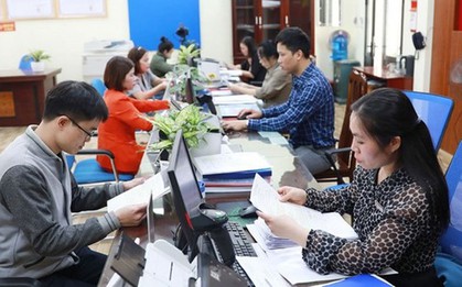 Đề xuất công chức chăm con nhỏ, cha mẹ già đau ốm được làm việc từ xa
