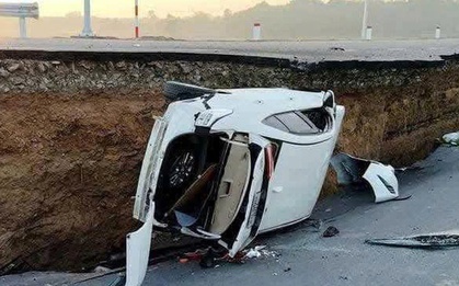 Vụ ô tô và xe máy rơi xuống hố sâu ở Tây Ninh: 6 người bị thương