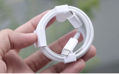 Hàng triệu người sẽ mở sợi cáp trong hộp iPhone, bí mật phía sau những thiết kế kinh điển của Apple hé lộ!