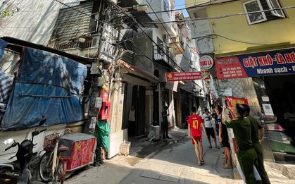 Nhân chứng kể lại vụ cháy nhà 7 tầng trong ngõ Triều Khúc: "Lửa bốc lên ngùn ngụt kèm theo những tiếng nổ và mảnh kính văng tung tóe"