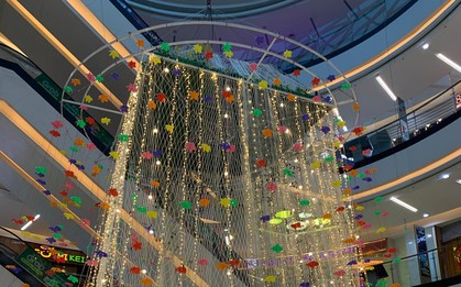 Hình ảnh mới của lưới an toàn tại Vạn Hạnh Mall gây ngỡ ngàng, người tận mắt chứng kiến thốt lên 1 điều