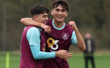 Cầu thủ Việt kiều thuộc biên chế CLB 2 lần vô địch Premier League là ai, có thể khoác áo ĐTVN không?