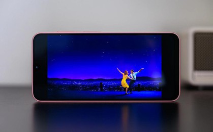 Galaxy A26 5G đôi bạn cùng tiến đối với các tín đồ yêu âm nhạc và mê phim ảnh