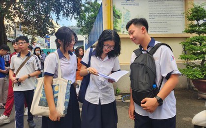 Khốc liệt cuộc đua trường chuyên tại TPHCM