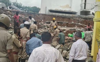 Bức tường bất ngờ đổ sập, người phụ nữ 35 tuổi tử vong