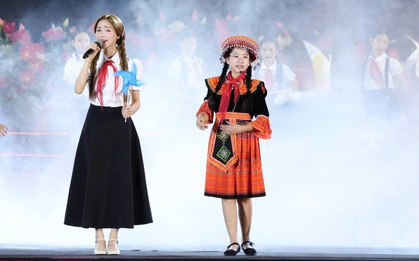 Ca sĩ nhí vừa biểu diễn cùng Hòa Minzy trên Quảng trường Ba Đình là ai?