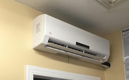 Bật điều hòa nên đóng kín cửa hay để hé cửa?