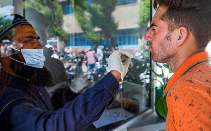 Hai biến thể nào đứng sau làn sóng COVID-19 hiện nay ở châu Á?