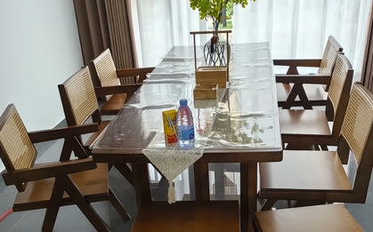 Chiếc bàn này từng rất hot, bây giờ "ế chỏng chơ": Cho không ai lấy, bán chẳng ai mua!