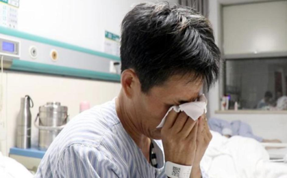 Người phụ nữ mắc ung thư dạ dày vì ngày nào cũng ăn đồ ăn tự nấu, chồng khóc hối hận: Lẽ ra tôi phải khuyên cô ấy sớm hơn
