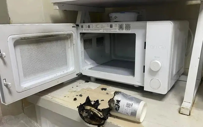 Cho trà sữa vào lò vi sóng trong 30 giây, tôi suýt làm cháy nhà: 3 thực phẩm này không bao giờ được cho vào lò vi sóng
