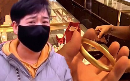 Người phụ nữ chi 61 triệu đồng mua vòng vàng, 2 năm sau đem bán thì phát hiện hàng giả, cửa hàng thách thức: "Chị thích kiện thì cứ kiện"