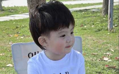Trẻ có những nét tướng và điểm đặc biệt này sẽ sở hữu trí tuệ nhạy bén, thông minh xán lạn