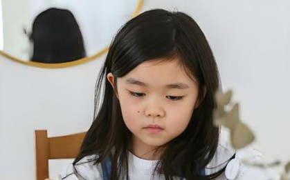 Nếu con bạn có 3 biểu hiện này thì ĐỪNG NGHI NGỜ gì nữa: Đó rõ ràng là 1 đứa trẻ THÔNG MINH