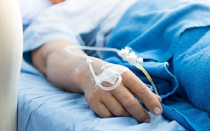 Con trai sắp qua đời, mẹ không cứu con mà mua bảo hiểm nhân thọ 3,7 tỷ đồng để trục lợi