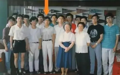 “Thần đồng vật lý” từng giành giải vô số cuộc thi, có hơn 30 bài báo chuyên ngành danh giá: Vừa học xong tiến sĩ đã gặp biến, U40 bỗng thành người lang thang