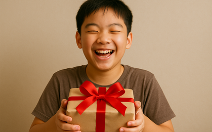 Cẩm nang bố mẹ chọn quà 1/6: Đây là 5 món đồ chơi "chất lừ", vừa học vừa chơi khiến bé mê tít