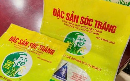 Bắt 2 chủ cửa hàng ở Hà Nội bán hơn 17 tấn gạo ST25 giả