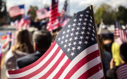 Sinh viên Việt tại Mỹ lo lắng trước chính sách siết visa của chính quyền Trump