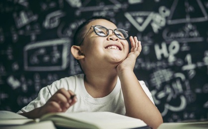 Tương lai con cái "hoá rồng hoá phượng" hay luẩn quẩn cối xay, đều phụ thuộc vào quyết định này của cha mẹ: Hãy cẩn trọng!