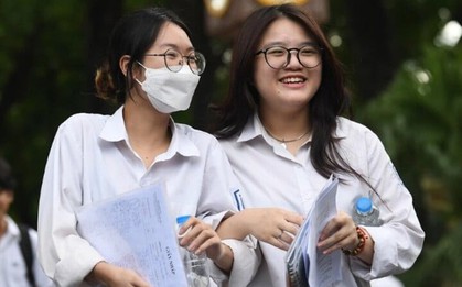 Giỏi tiếng Anh, nữ giới nên chọn ngành học gì để lương cao?
