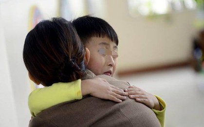 Nghiên cứu 15.000 trẻ em cho thấy thói quen mà hầu hết cha mẹ mắc phải đang PHÁ HỦY não bộ của trẻ và làm tăng nguy cơ trầm cảm