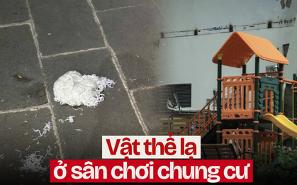 Đang đi dạo ở sân chung cư bị bịch bún rơi trúng người, mẹ bỉm hoảng hồn nhưng vẫn tự nhủ "còn may chán!"