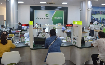 Người dùng Vietcombank, Agribank, Techcombank... cần làm ngay để không bị ngừng giao dịch rút, chuyển tiền