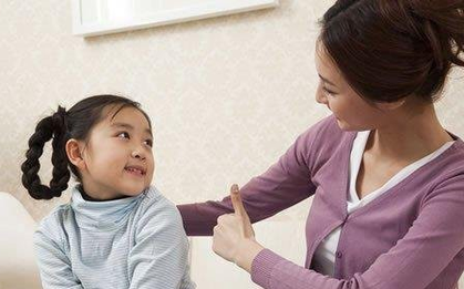 3 kiểu khen dễ khiến trẻ "sống ảo" suốt đời, cha mẹ hết sức lưu tâm