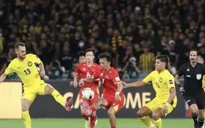 Nhìn lại trận thua của đội tuyển Việt Nam trước Malaysia: Ông Kim Sang-sik không thể tạo nên phép màu