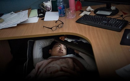 Làm người không muốn, chỉ muốn thành "người chuột": Cuộc đời này bạc lắm, cố gắng để làm gì?