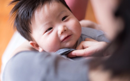 Trẻ sơ sinh có 5 biểu hiện này, lớn lên thường rất thông minh