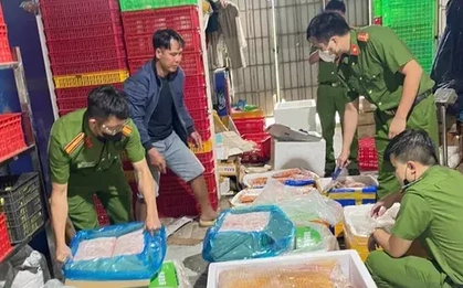 Phát hiện hơn 1,6 tấn bánh kẹo không rõ nguồn gốc tại Lâm Đồng