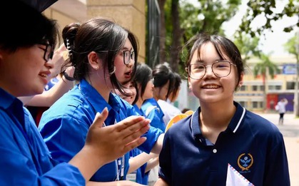 Lo chấm Ngữ văn cảm tính, vênh điểm, Giám đốc Sở GD&ĐT Hà Nội trấn an thế nào?