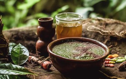Người đàn ông 41 tuổi tử vong sau khi uống trà ở điểm du lịch tâm linh