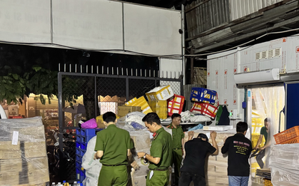 Bên trong kho lạnh ở TP HCM chứa hơn 70 tấn nội tạng, thịt không rõ nguồn gốc