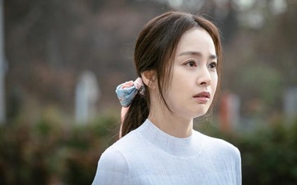 Kim Tae Hee lần đầu nói về nỗi lo tuổi tác: “Tôi không còn như xưa, làm mẹ khiến tôi chẳng còn thời gian chăm chút ngoại hình”