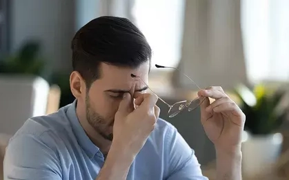 Bác sĩ tiết lộ thông tin 'sốc': 1/5 phái mạnh phàn nàn về tình trạng 'trên bảo dưới không nghe'
