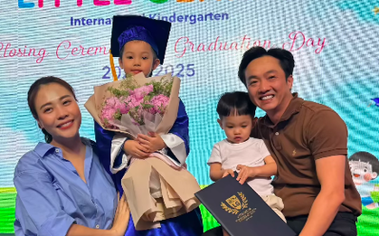 Đàm Thu Trang - Cường Đô la đi dự lễ bế giảng mẫu giáo của ái nữ ở trường quốc tế, nhìn là thấy chuẩn "rick kid"